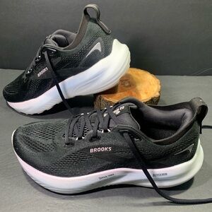 Brooks Glycerin 22 Women’s Black Pink Running Walking Sneakers Shoe Size- 10.5